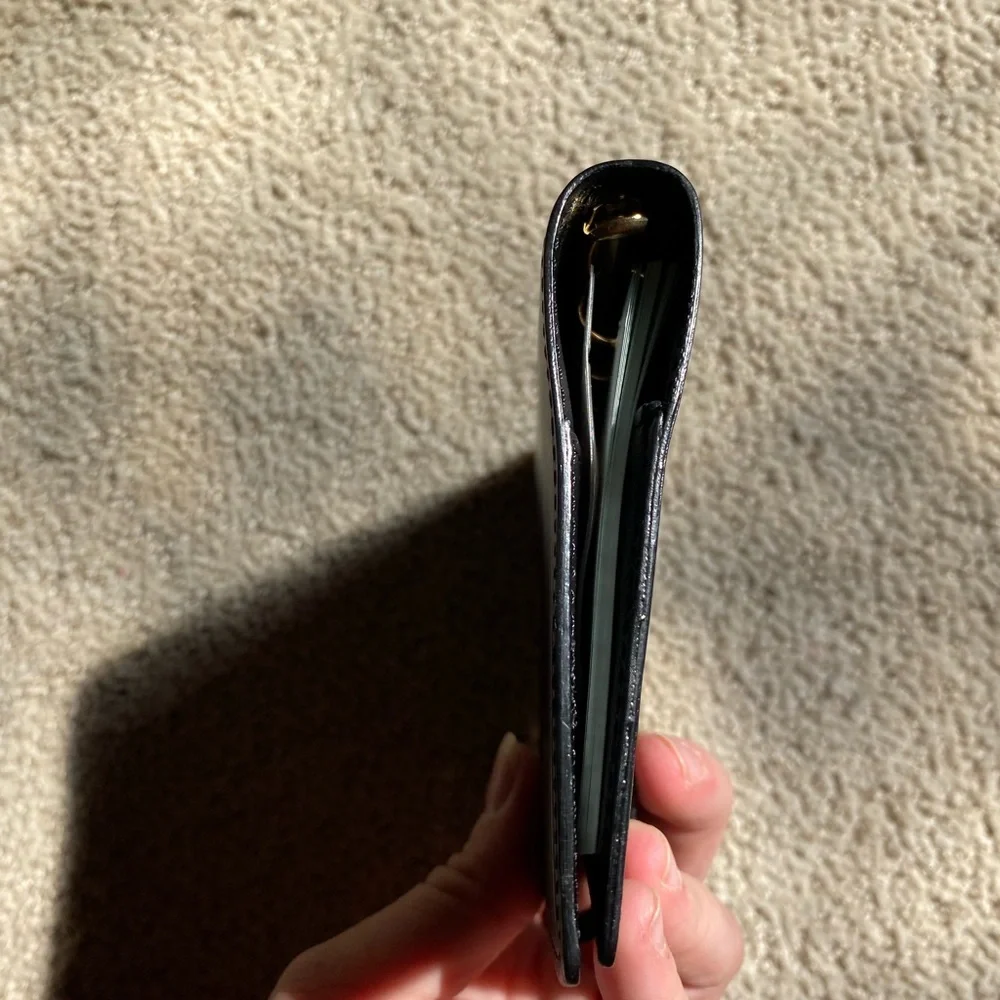 Authentic Louis Vuitton Epi leather Agenda Cover black silver - Picture 7 of 13